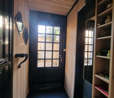 Ecueille House | La Grenouillère