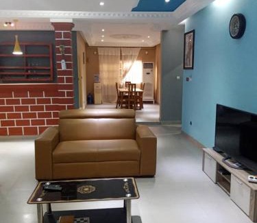 Lome Apartment | Appartement a avepozo