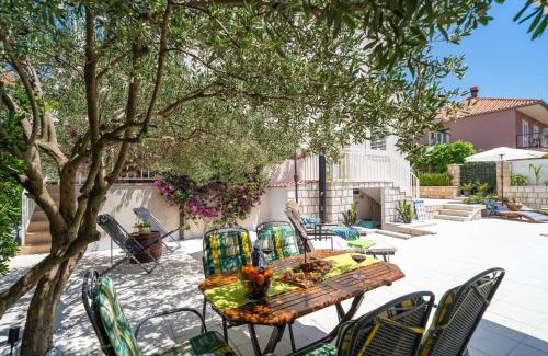 Zvekovica Apartment | Apartments Villa Key