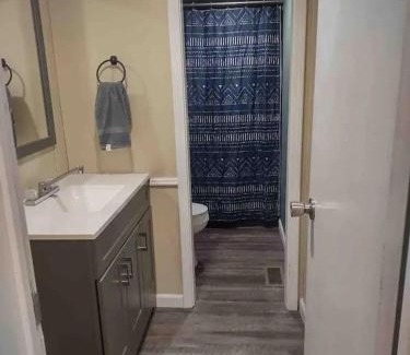 Crane Hill House | Pet Friendly! Lakefront - Crooked Creek Retreat