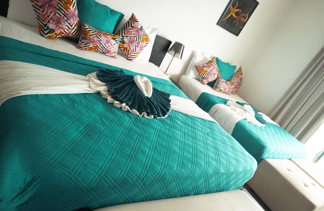 LUXURY HOTEL APARTMENT IN FRONT OF THE SEA