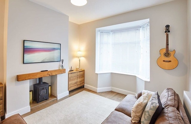 Host & Stay | Ings Lane