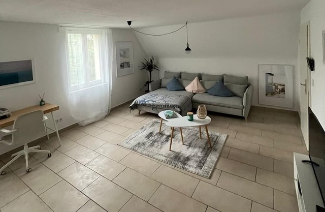 Meerdesign - Box Spring - Zwischen MA und HD - Netflix - 8 Personen