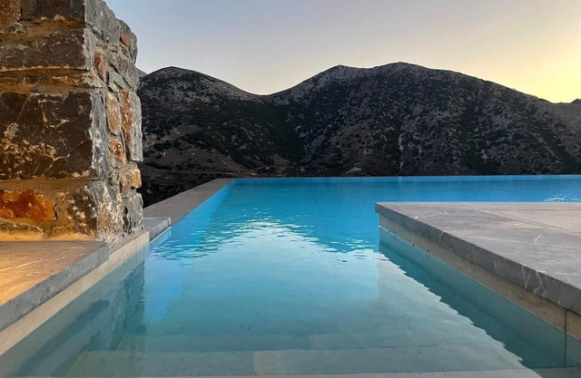Villa Aires with Private Pool