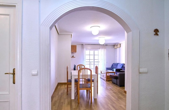 This practical apartment with balcony is located in the city center of Almeria.