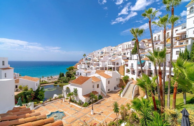 Capistrano Playa 715 by Casasol