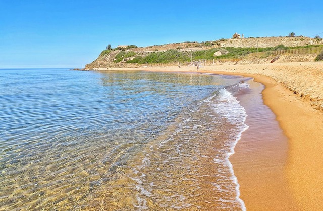 Apartment "Baloo" with Shared Pool & Wi-Fi