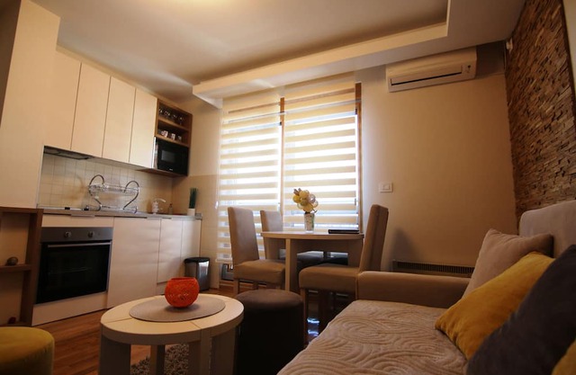 Apartments Egoiste - One-Bedroom Apartment