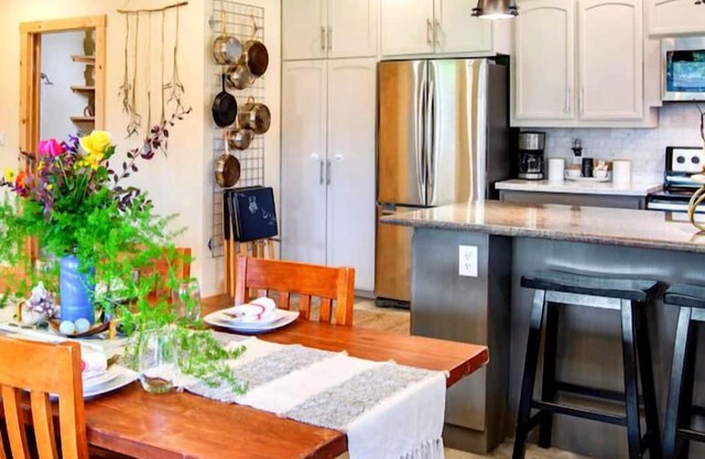 The Bask House: Farm Fresh Eggs, Local Java Too, Sunset Spa Awaits All For YOU!