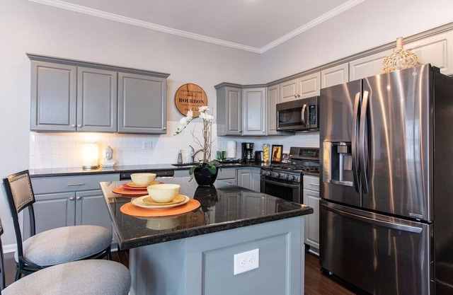 4BR King Highlands Mint Julep House; Outdoor Tub