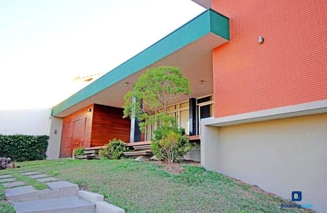 Casa Denver - Localização Privilegiada 400m