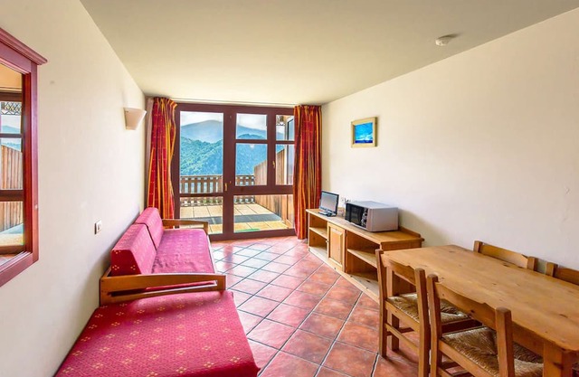 Residence Stalle Lunghe - One Bedroom ski on foot