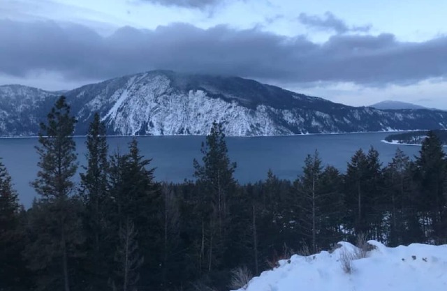 Guest House with Grand Views of Pend Oreille Lake and the surrounding Mountains.