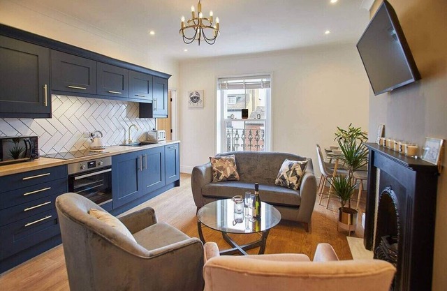Host & Stay | Little Acorn Apartment