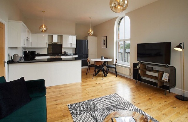 Host & Stay | Artsbank Apartment