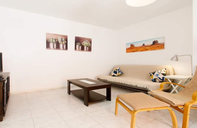 BA Suite (2 double rooms)