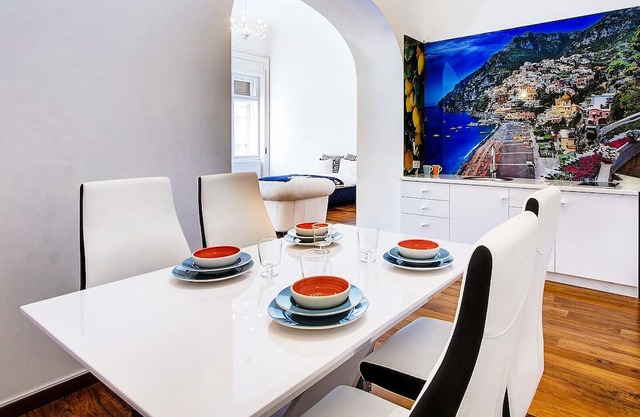 Royale House Oktogon - SPECIAL PRICE MAY 2019