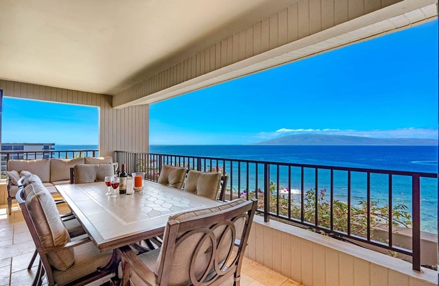 Maui Resort Rentals: Kaanapali Alii 3-1106 – Luxuriously Remodeled 2BR Oceanfront Royal Penthouse! The Crown Jewel of the Kaanapali Ali'i