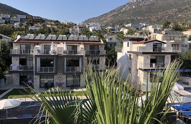Stonehouse Apparts Kalkan 1+1 with two balcony and pool view No.4