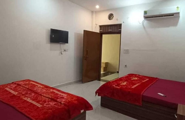 Nisha Guest Inn