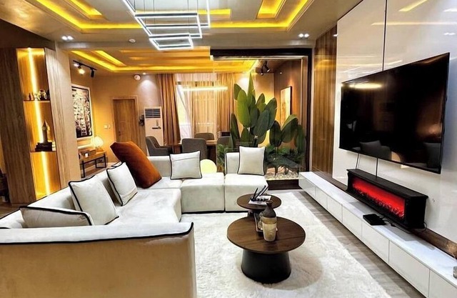 The Pines Court Apartment