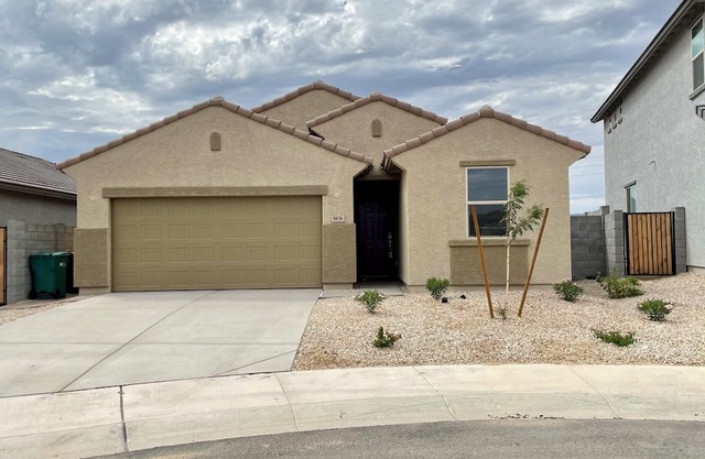 Charming 3-bedroom house in Waddell with AC