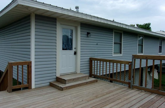 Shekinah Properties Charming 3-bedroom house with WiFi, in Coden on Mobile Bay
