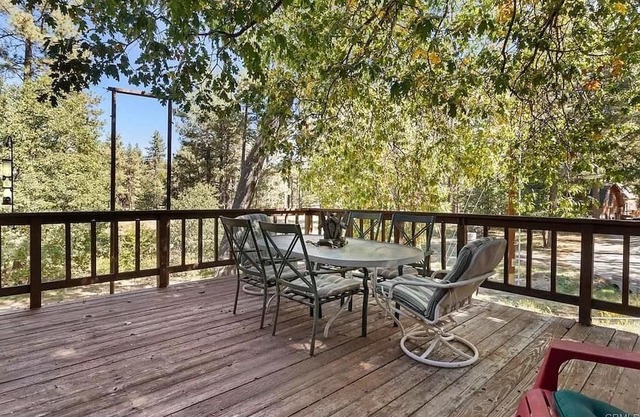 Shangri-La Mountain Retreat in Mount Laguna San Diego - Sleeps 12