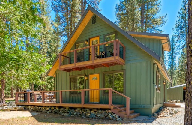 Adorable Graeagle Cabin