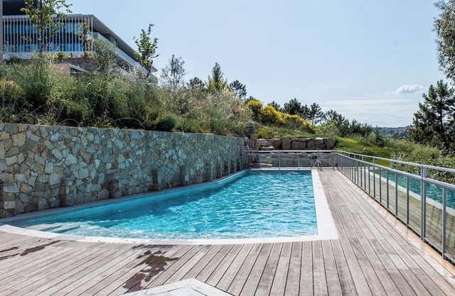 1-Br. apartment, swimming pool