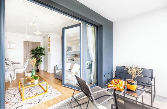 LA Belle Rose Appartement 4 Personnes Proche Gare Bordeaux
