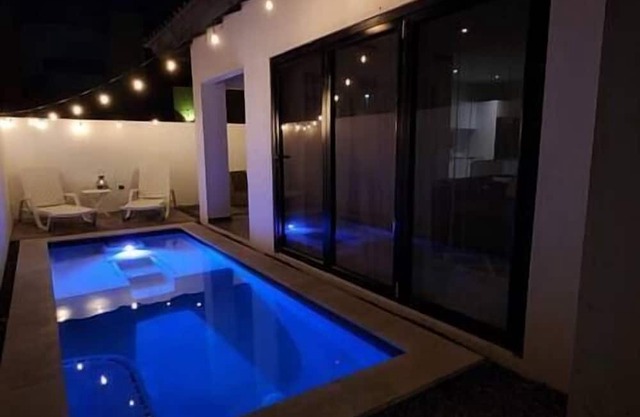 Los Cosos Mansion - Sleep 6+