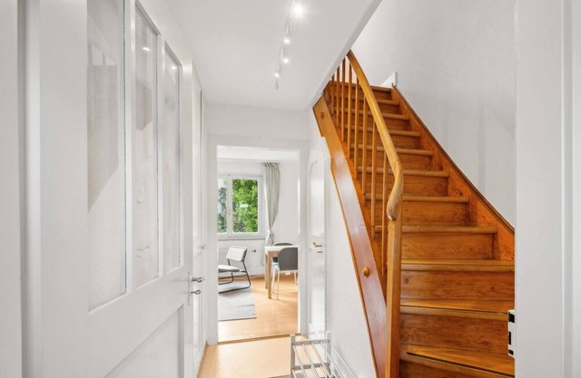 Charming Home for Flexible Weekly/Monthly Rent