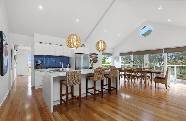 Settlers Cove Cottage