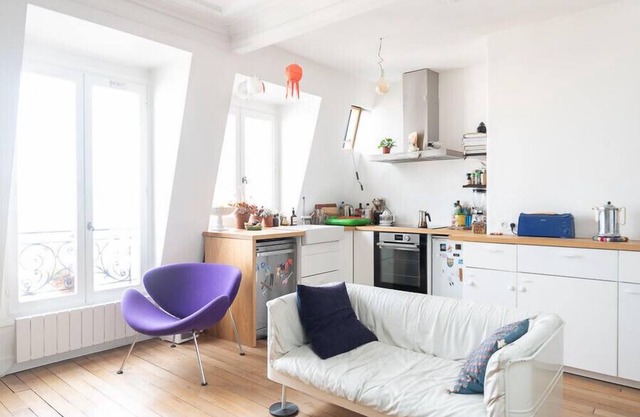 Cozy 54 m² love cocoon in Paris 18th