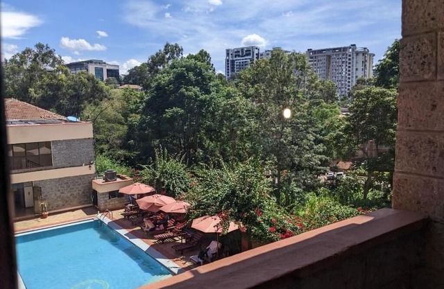 Bliss haven Gold one bedroom fully furnished apartment 5