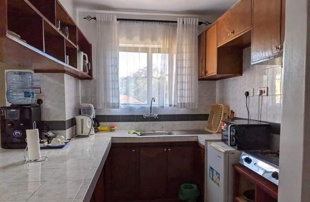 Bliss haven Gold one bedroom fully furnished apartment 4