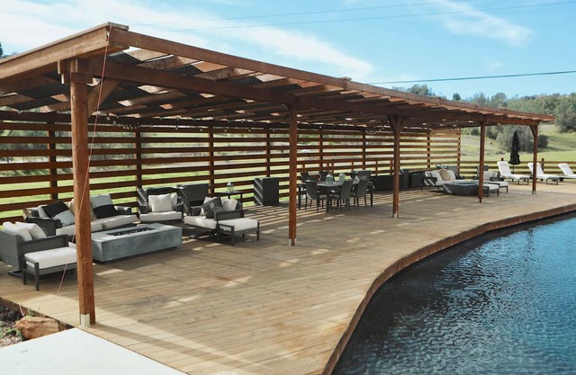 Romantic Ranch Getaway: Love & Adventure Await