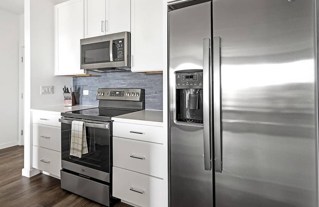 Modern Apartment in Prime Location (ID1403X647)