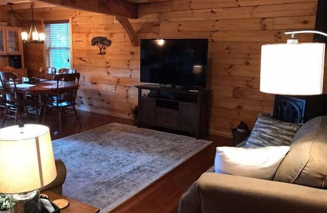 The Getaway | 4 Bed, 3 Bath