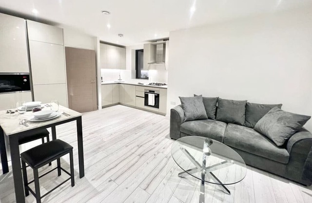 Wembley Stadium - Rooftop Apartment With Terrace