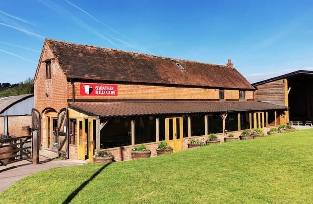 The Granary at Gwatkin Red Cow