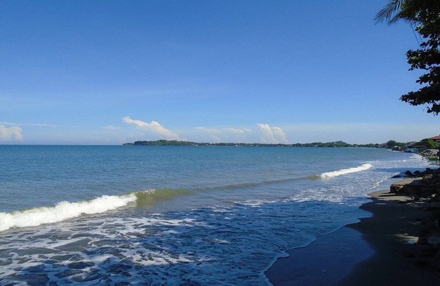 Affordable bungalow house