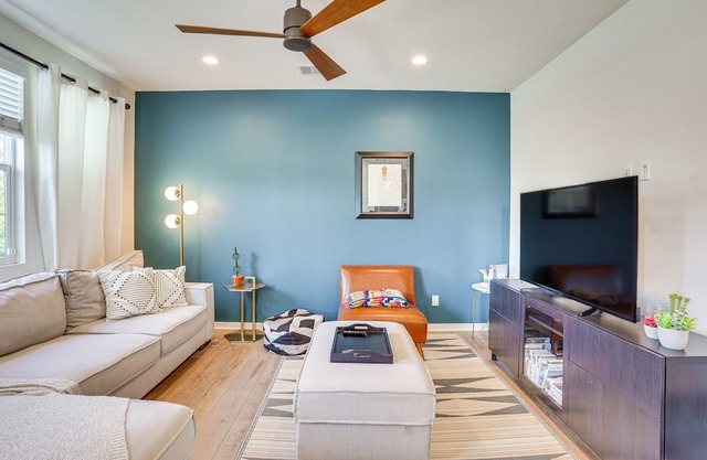 Orange County Condo w/ Resort-Style Amenities