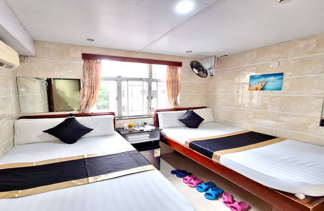 International Metro Guest House