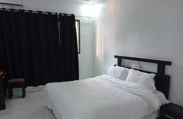 Luxury 2- Apartment Furnished Luxury Residence
