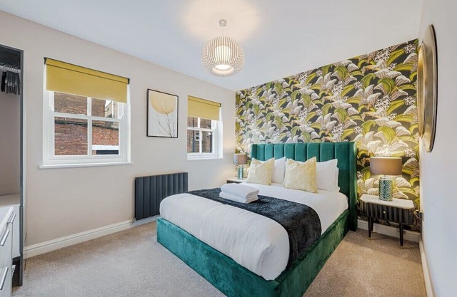 Host & Stay | The Pilgrim Coach House II