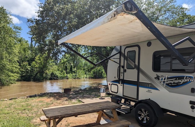 Kayak, Camp and Fish in comfort and see World's largest trades day Nov 30-Dec 3!