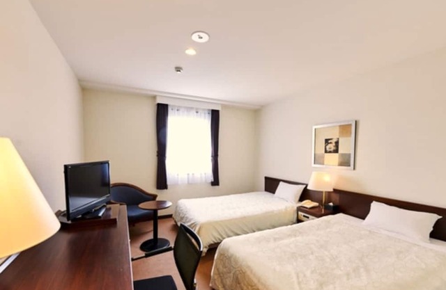 Twin room Nonsmoking vs | Without meals 1 m / Nagano Nagano