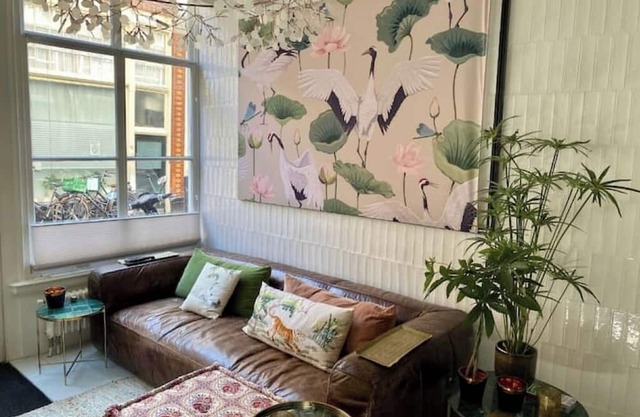 Charming Jordaan Garden Apartment - Stylish Stay in the Heart of Amsterdam